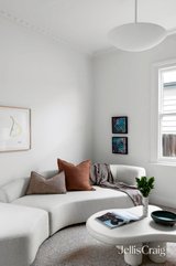 https://images.listonce.com.au/custom/160x/listings/184-nicholson-street-brunswick-east-vic-3057/895/01905895_img_04.jpg?I0VZeM-jCB4