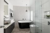 https://images.listonce.com.au/custom/160x/listings/184-ross-street-port-melbourne-vic-3207/235/01703235_img_10.jpg?vShBgN1dZWk