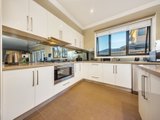 https://images.listonce.com.au/custom/160x/listings/184-scoresby-road-bayswater-vic-3153/371/01525371_img_05.jpg?aRWG6meR8qU