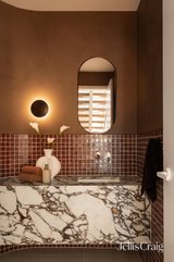 https://images.listonce.com.au/custom/160x/listings/184b-mitchell-street-northcote-vic-3070/643/01980643_img_19.jpg?8lMl1ghBjME
