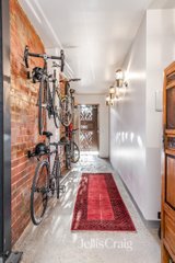 https://images.listonce.com.au/custom/160x/listings/185-stanley-street-west-melbourne-vic-3003/251/01753251_img_07.jpg?s9RsqKukKTs