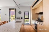 https://images.listonce.com.au/custom/160x/listings/1852-clyde-street-thornbury-vic-3071/588/01915588_img_06.jpg?pvrxGj_RJMw