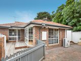 https://images.listonce.com.au/custom/160x/listings/1858-toorak-road-hawthorn-east-vic-3123/742/00965742_img_01.jpg?WLAwIxrfqq8