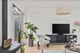 https://images.listonce.com.au/custom/160x/listings/186-mason-street-newport-vic-3015/687/01929687_img_17.jpg?vzDYBtCLgO8