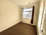 https://images.listonce.com.au/custom/160x/listings/186-snell-grove-oak-park-vic-3046/915/01906915_img_02.jpg?ksbBpufUgcw