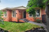 https://images.listonce.com.au/custom/160x/listings/186-thomas-street-brighton-east-vic-3187/353/01878353_img_01.jpg?eAq3Vdbj_mA