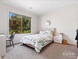 https://images.listonce.com.au/custom/160x/listings/186-vale-street-alfredton-vic-3350/698/01576698_img_10.jpg?RFWrp6lzXIY