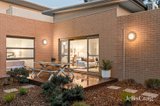 https://images.listonce.com.au/custom/160x/listings/187-lincoln-road-croydon-vic-3136/304/01740304_img_12.jpg?VvkPdddO9Vg