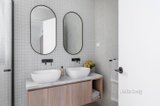 https://images.listonce.com.au/custom/160x/listings/188-karingal-drive-eltham-north-vic-3095/416/01717416_img_11.jpg?CbMB98FztzA