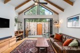 https://images.listonce.com.au/custom/160x/listings/188-station-street-port-melbourne-vic-3207/712/01907712_img_02.jpg?OrLgoUTku30