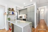 https://images.listonce.com.au/custom/160x/listings/188-station-street-port-melbourne-vic-3207/712/01907712_img_04.jpg?N1o9Qg4EtdU