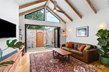 https://images.listonce.com.au/custom/160x/listings/188-station-street-port-melbourne-vic-3207/712/01907712_img_12.jpg?mwxU7iit3F8