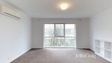 https://images.listonce.com.au/custom/160x/listings/1887-caroline-street-south-yarra-vic-3141/707/01937707_img_01.jpg?WAF2FTNwroM