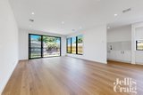 https://images.listonce.com.au/custom/160x/listings/18a-noora-avenue-bentleigh-east-vic-3165/580/01872580_img_03.jpg?Hpaj40seVLs