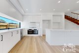 https://images.listonce.com.au/custom/160x/listings/18a-noora-avenue-bentleigh-east-vic-3165/580/01872580_img_06.jpg?mAuZFPavEnk
