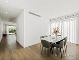 https://images.listonce.com.au/custom/160x/listings/18a-paloma-street-bentleigh-east-vic-3165/342/01565342_img_04.jpg?-lqoRoamThM