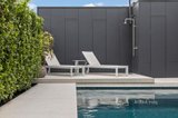 https://images.listonce.com.au/custom/160x/listings/18a-roberts-street-essendon-vic-3040/000/01652000_img_21.jpg?8YenNaD_qwQ