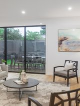 https://images.listonce.com.au/custom/160x/listings/18a-waratah-street-bentleigh-east-vic-3165/745/00981745_img_07.jpg?swq4zRj8FDo