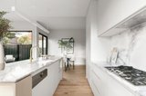 https://images.listonce.com.au/custom/160x/listings/18a-winfield-road-mont-albert-north-vic-3129/160/01740160_img_04.jpg?UyuiaAGAT04