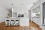 https://images.listonce.com.au/custom/160x/listings/18b-durban-street-bentleigh-vic-3204/397/01951397_img_06.jpg?DHloWkM_UWg
