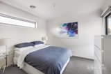 https://images.listonce.com.au/custom/160x/listings/18b-jean-street-cheltenham-vic-3192/541/01932541_img_09.jpg?Tkw0mQotlbE