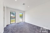 https://images.listonce.com.au/custom/160x/listings/18b-noora-avenue-bentleigh-east-vic-3165/498/01607498_img_02.jpg?zd3U-5OrriU