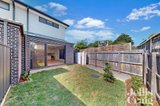 https://images.listonce.com.au/custom/160x/listings/18b-noora-avenue-bentleigh-east-vic-3165/498/01607498_img_05.jpg?UUnasYNxXFk