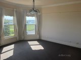 https://images.listonce.com.au/custom/160x/listings/19-20-crofton-drive-williamstown-vic-3016/795/01703795_img_12.jpg?ShbAmf6m8K8