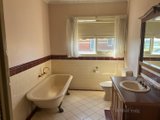 https://images.listonce.com.au/custom/160x/listings/19-20-crofton-drive-williamstown-vic-3016/795/01703795_img_15.jpg?N3dbjCb1dPk