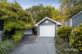 https://images.listonce.com.au/custom/160x/listings/19-21-barina-crescent-croydon-vic-3136/100/01844100_img_22.jpg?RKasYOl6jWA
