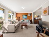 https://images.listonce.com.au/custom/160x/listings/19-abelia-street-doncaster-east-vic-3109/700/01681700_img_03.jpg?kCkLTaIor1A