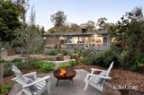 https://images.listonce.com.au/custom/160x/listings/19-alban-street-montmorency-vic-3094/978/01948978_img_15.jpg?015AlLBynu0