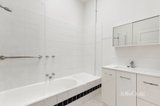 https://images.listonce.com.au/custom/160x/listings/19-alfred-street-prahran-vic-3181/930/01850930_img_08.jpg?R5UpcqOfAxA