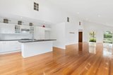 https://images.listonce.com.au/custom/160x/listings/19-andrea-street-rye-vic-3941/826/01740826_img_08.jpg?QsnMfOlAL6Y