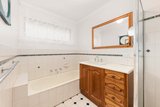 https://images.listonce.com.au/custom/160x/listings/19-aston-heath-glen-waverley-vic-3150/309/01743309_img_05.jpg?Ly6mYDPMMXI