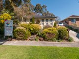 https://images.listonce.com.au/custom/160x/listings/19-barina-avenue-mooroolbark-vic-3138/980/01523980_img_01.jpg?xWL77KdZq20