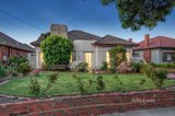 https://images.listonce.com.au/custom/160x/listings/19-beauville-avenue-murrumbeena-vic-3163/576/01437576_img_01.jpg?gWeV_sA6M7w