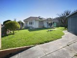 https://images.listonce.com.au/custom/160x/listings/19-bennett-street-burwood-vic-3125/025/01744025_img_01.jpg?d4kmlOFOoj8