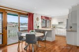 https://images.listonce.com.au/custom/160x/listings/19-birchgrove-crescent-templestowe-vic-3106/806/01546806_img_07.jpg?I7isxVrY4L4