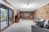 https://images.listonce.com.au/custom/160x/listings/19-birchgrove-crescent-templestowe-vic-3106/806/01546806_img_10.jpg?8QqlBH9gT00