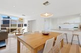 https://images.listonce.com.au/custom/160x/listings/19-blair-road-portsea-vic-3944/025/01644025_img_12.jpg?gDGvyjTAONM