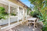 https://images.listonce.com.au/custom/160x/listings/19-blair-road-portsea-vic-3944/025/01644025_img_16.jpg?1jkZ5DzV_sI