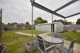 https://images.listonce.com.au/custom/160x/listings/19-boronia-grove-wendouree-vic-3355/563/01576563_img_07.jpg?OhpAR1WkYKg