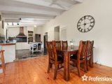 https://images.listonce.com.au/custom/160x/listings/19-boxtree-road-montrose-vic-3765/962/01524962_img_04.jpg?wUABFXkvdQE