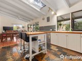 https://images.listonce.com.au/custom/160x/listings/19-boxtree-road-montrose-vic-3765/962/01524962_img_06.jpg?7ES2YVtH3Rc