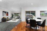https://images.listonce.com.au/custom/160x/listings/19-braeside-avenue-ringwood-east-vic-3135/980/01832980_img_06.jpg?WflbkhJzMjU
