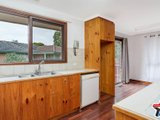 https://images.listonce.com.au/custom/160x/listings/19-bronwyn-street-coldstream-vic-3770/286/01526286_img_08.jpg?ghPMBaIjLlo