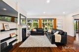 https://images.listonce.com.au/custom/160x/listings/19-bruce-street-mount-waverley-vic-3149/599/01974599_img_02.jpg?uqOodOFlMTM