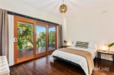https://images.listonce.com.au/custom/160x/listings/19-bruce-street-mount-waverley-vic-3149/599/01974599_img_05.jpg?U3m-bAElvDs