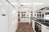 https://images.listonce.com.au/custom/160x/listings/19-bruce-street-mount-waverley-vic-3149/599/01974599_img_07.jpg?af75CbD0-kk